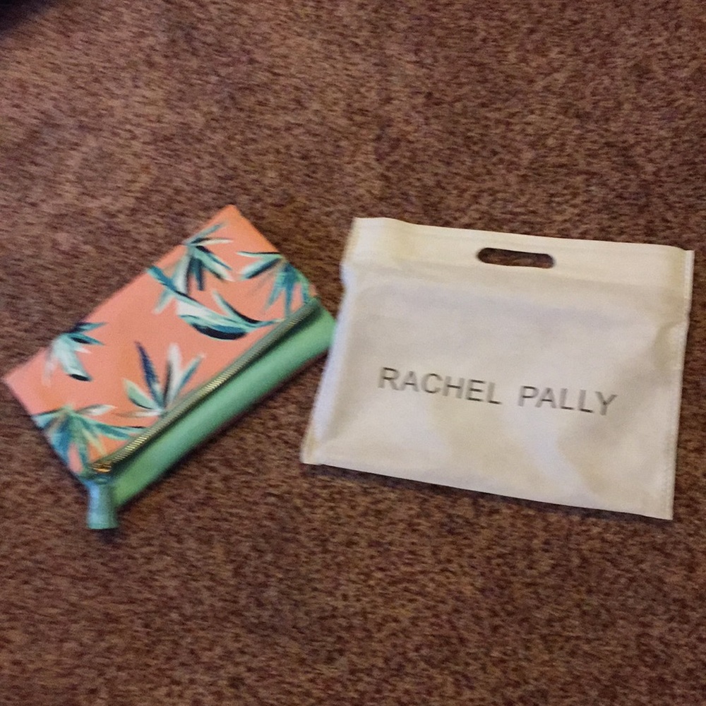 Reversible clutch purse